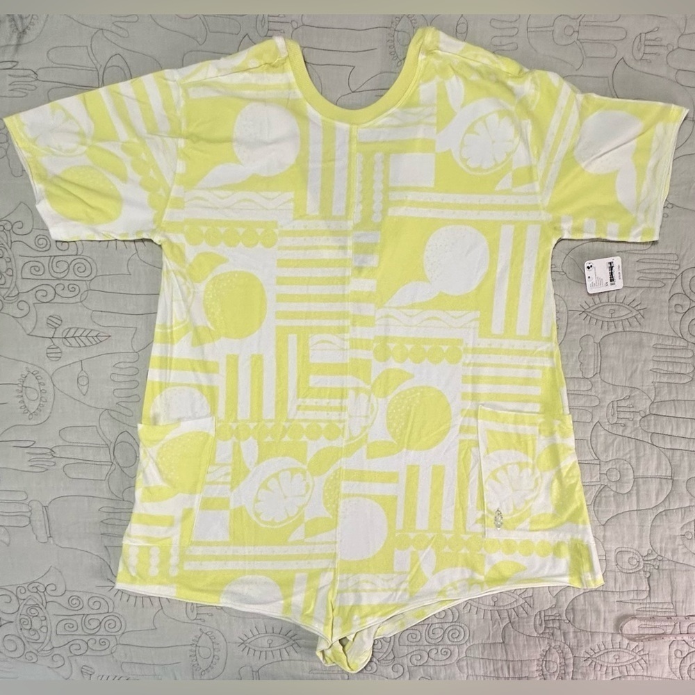 NWT FP Movement Hot Shot Printed Tee Romper Sz XS Sunday Market Zest Yellow